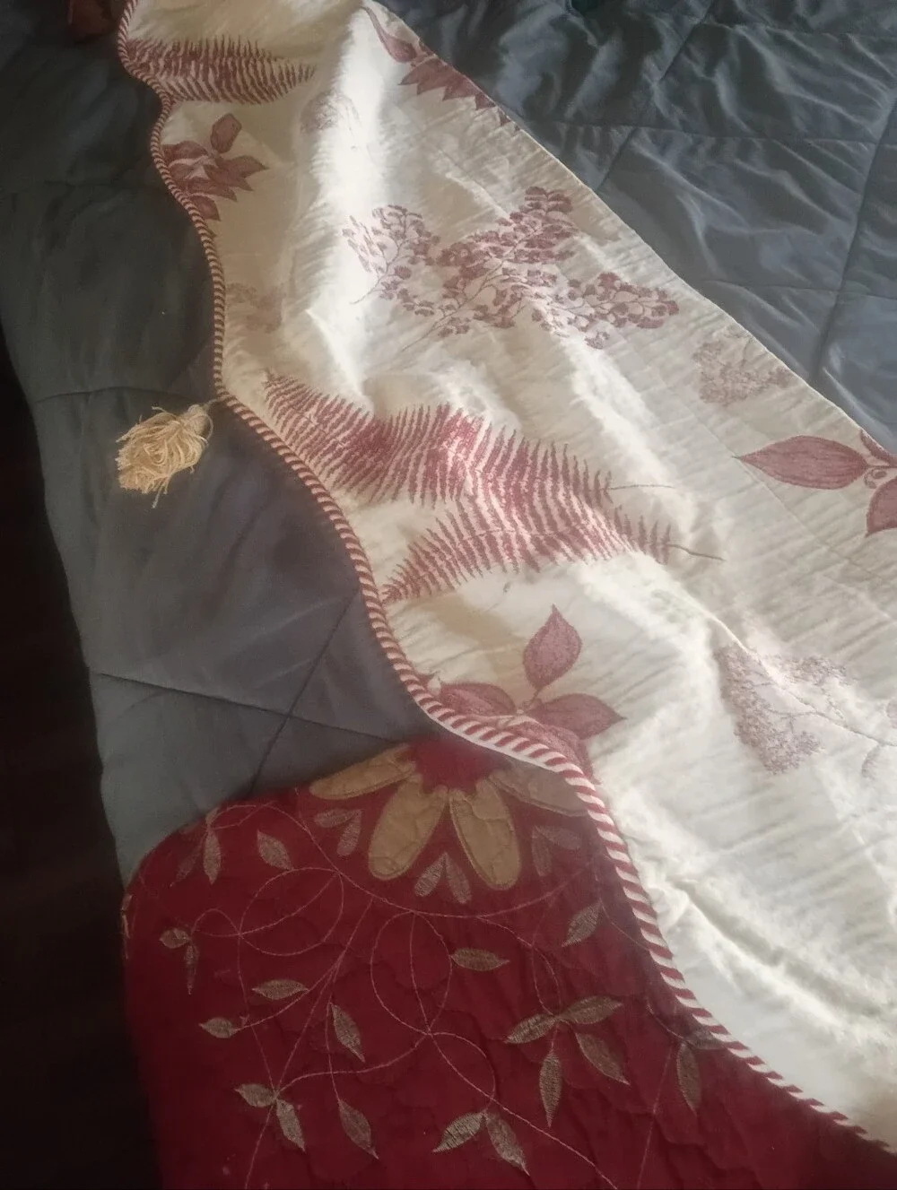 Elegant Cream And Red Floral Valance
